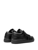 Air Jordan 1 Low "Full Black"