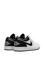 Air Jordan 1 Low "Black and White"