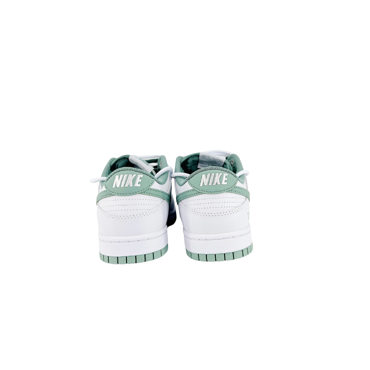 Dunk Low "Victory"